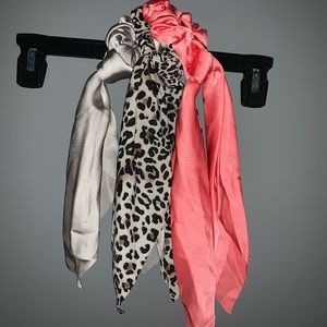 SCRUNCHIES